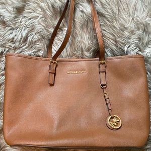 Micheal Kors Brown Shoulder Bag